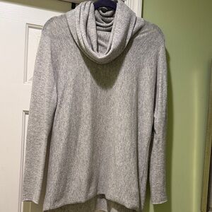 Vince Light Gray Cowl Neck Sweater size M